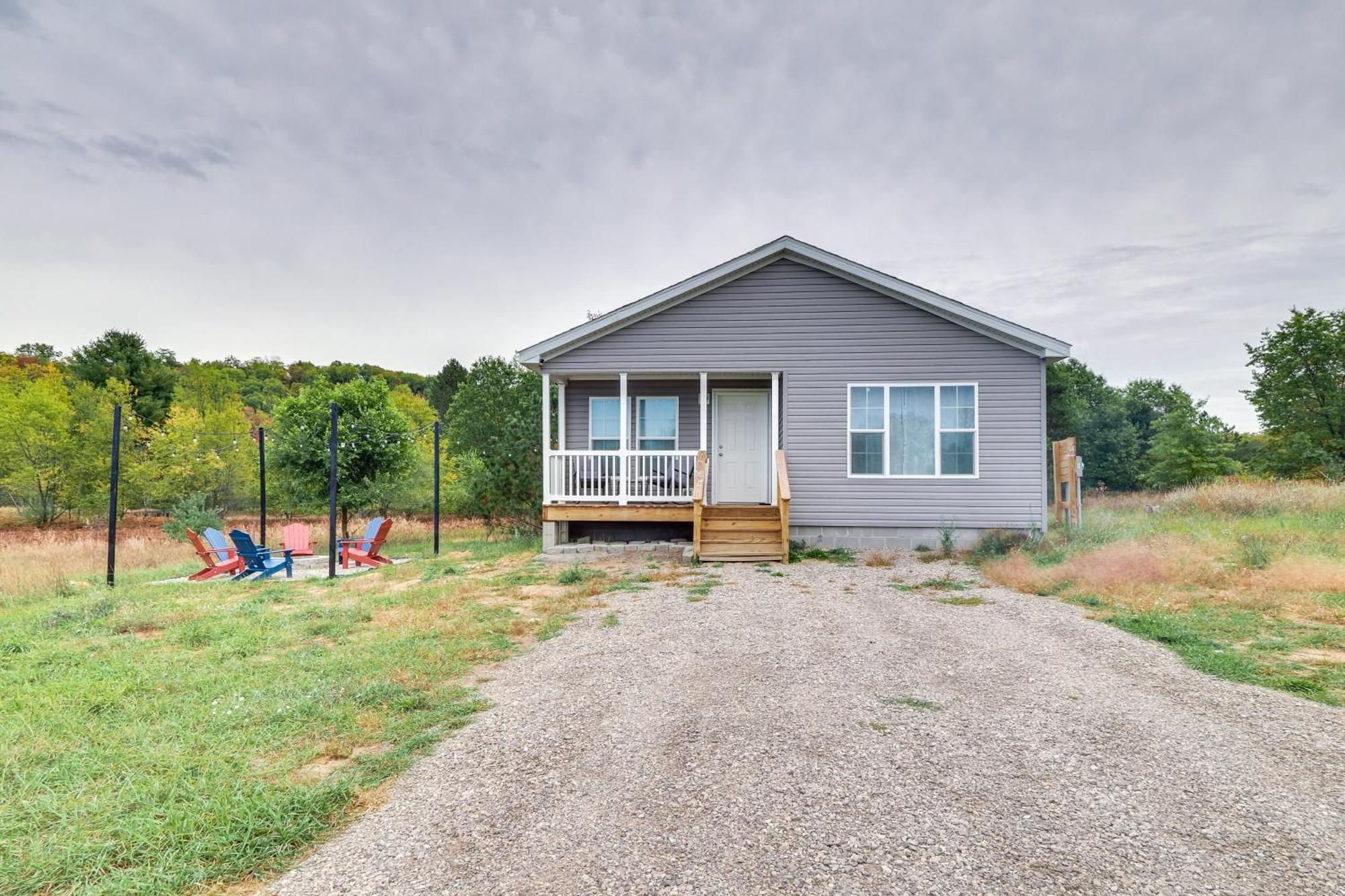 Family Home In Rapid City About 4 Mi To Torch Lake! Екстер'єр фото